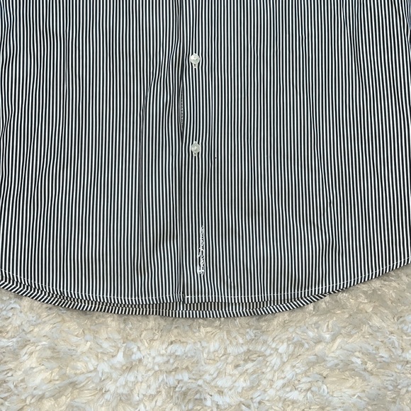 Ben Sherman Button Down (pics are difficult because of stripes) - Picture 8 of 10